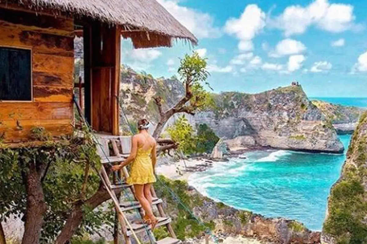 Cantiknya Pantai Atuh, Destinasi Eksotis yang Tersembunyi di Bali