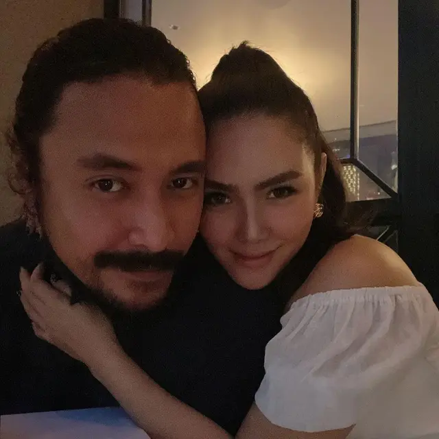 Ello dan Cindy Maria