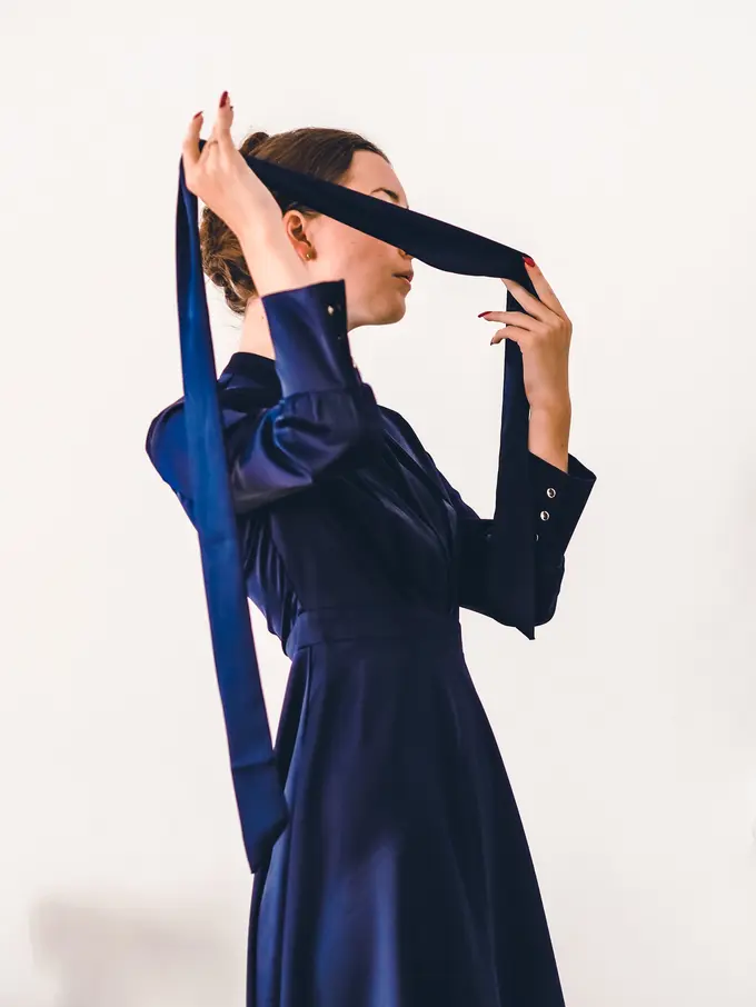 Pakaian Berbahan Satin