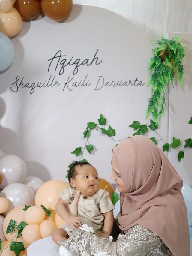 7 Potret Akikah Shaquille Kaili Anak Cut Meyriska, Bertema Kebun Binatang