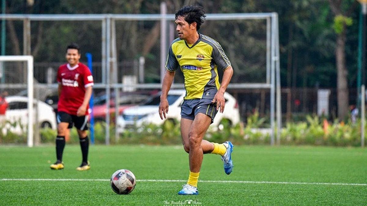 Foto Main Bola Momen Berharga dalam Dunia Sepak Bola