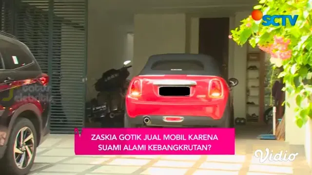 Mobil Mini Cooper Zaskia Gotik