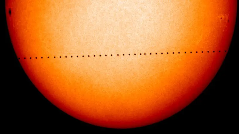  Planet Merkurius Akan Transit di Matahari Minggu Depan