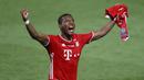 4. David Alaba - Pemain berusia 28 tahun ini menjadi tembok pertahan Bayern Munchen yang sulit ditembus penyerang lawan. Alaba mampu bertransformasi dari bek kiri menjadi bek tengah terbaik Bayern Munchen di kompetisi Liga Jerman. (Matthew Childs/Pool via AP)