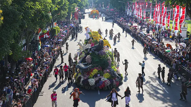 Surabaya Vaganza 2024 dihadiri ribuan penonton. (Foto; Pemkot Surabaya)