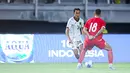 Dalam beberapa momen, pemain berusia 21 tahun ini menampilkan aksi-aksi individu yang mengesankan. Miliano juga beberapa kali mengirimkan umpan silang ke area kotak penalti. (Bola.com/Abdul Aziz)