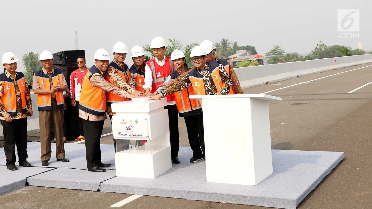 Jokowi Resmikan Tol Becakayu
