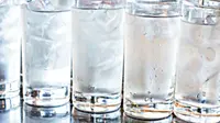 Trik Unik Bikin Air Mineral Nikmat Tak Terasa Hambar