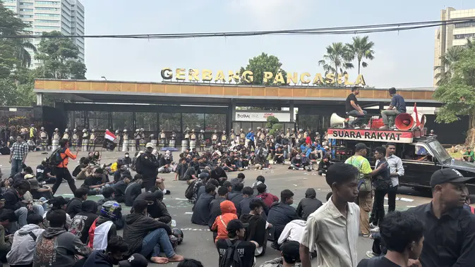 Polisi Temukan Pelajar di Tengah Aksi Demo Gedung DPR: Mereka Cuma Nonton Demo