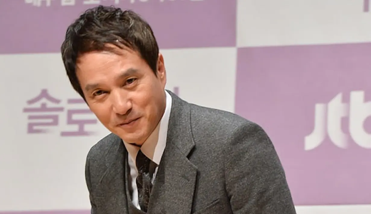 Jo Jae Hyun dituduh melakukan pelecehan seksual kepada seorang staf wanita di sebuah program televisi. (Foto: Soompi.com)