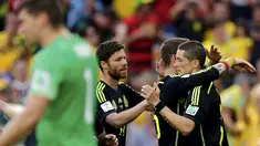 Spanyol meraih poin sempurna saat membekuk Australia 3-0 di laga penutup penyisihan Piala Dunia 2014 Grup B di Stadion Baixada, Curitiba, Brasil, (23/6/2014). (REUTERS/Henry Romero)