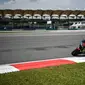 Pembalap pengganti Yamaha Tech 3, Michael van der Mark puas dengan hasil pada FP1 dan FP2 MotoGP Valencia. (Mohd RASFAN / AFP )