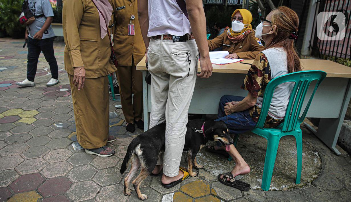Foto Pemberian Vaksin Anti Rabies Gratis Untuk Hewan Peliharaan News Liputan6 Com