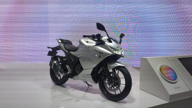 Wujud Motor Konsep Suzuki Gixxer Sf 250 Penantang Kawasaki Ninja 250 Otomotif Liputan6 Com