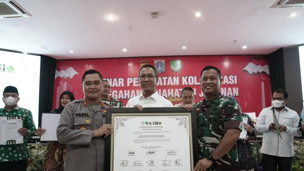 Polda Metro Jaya resmi meluncurkan sebuah aplikasi bernama Ada Polisi untuk mencegah terjadinya kejahatan jalanan yang semakin bervariasi.