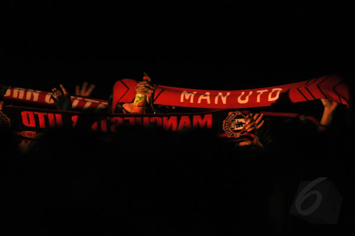 Kemeriahan Nonton Bareng Laga Manchester United vs Liverpool