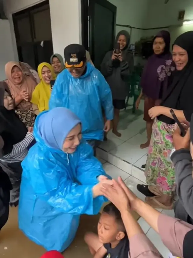 Sahrul Gunawan dan iistri (Instagram/sahrulgunawanofficial)