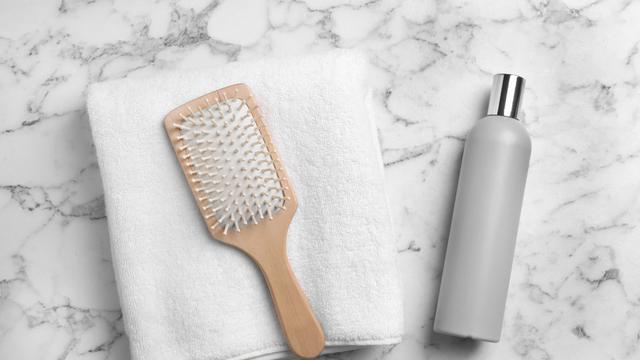 Shampo Anti Ketombe, Kenali Manfaat dan Cara Memilih Produk yang Tepat