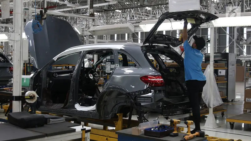 Mengintip Pabrik Mercedes Benz di Wanaherang Bogor