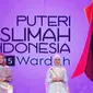 Nesa Aqila Herryanto Putri, Inka Noor Aulia dan Bunga Ade Tama saat berhasil lolos di babak tiga besar malam puncak penganugrahan Puteri Muslimah Indonesia 2015 di Studio 6 Emtek City, Jakarta, Rabu (13/5) malam. (Liputan6.com/Faisal R Syam)