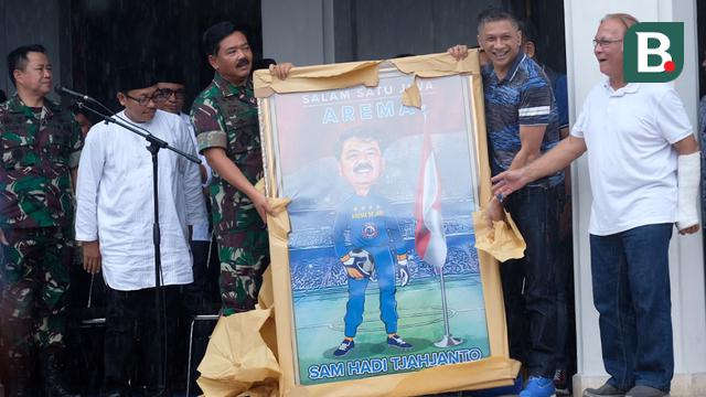 Marsekal Hadi Tjahjono dan Iwan Budianto