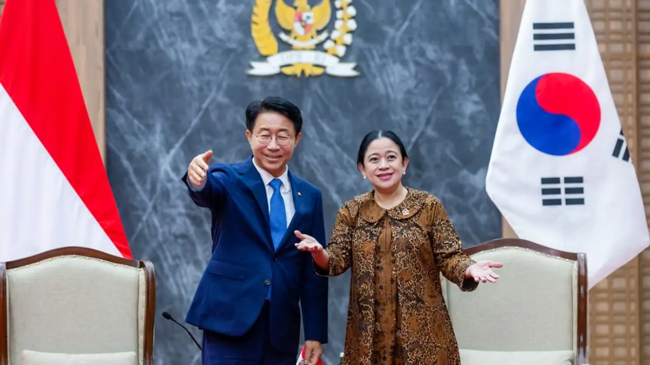 Puan Maharani Bertemu Utusan Khusus Presiden Republik Korea, Cho Jeong-Sik, Seo Young-Kyo, dan Lee Jae-Gang di Gedung DPR, Senayan pada Selasa (12/8/2025).