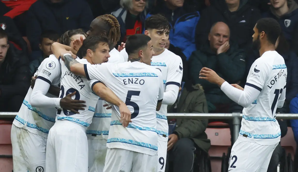 Berkat kemenangan ini Chelsea berada di peringkat 11 klasemen sementara Liga Inggris 2022/2023 dengan perolehan 42 poin. (AFP/Ian Kington)