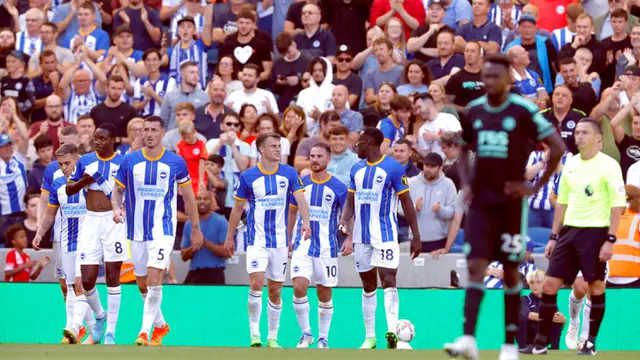 Hujan Gol, Brighton Benamkan Leicester City ke Dasar Klasemen Liga Inggris