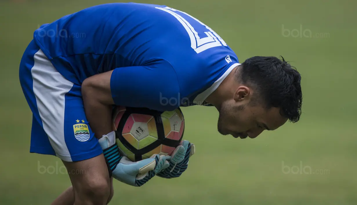 Shohei Matsunaga mengaku waktu kecil sempat suka menjadi kiper meski tidak menekuninya secara profesional. (Bola.com/Vitalis Yogi Trisna)
