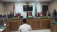 Pengadilan Negeri Kota Depok melaksanakan sidang pembunuhan sopir taksi online di Pengadilan Negeri Depok. (Liputan6.com/Dicky Agung Prihanto).