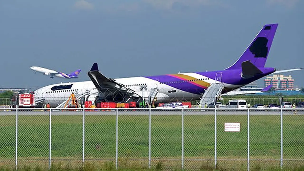 thai-airways-130909b.jpg