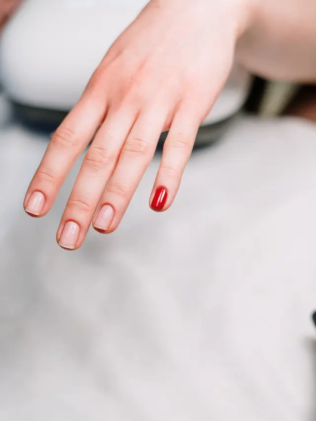 Jadi Tempat Kuman Bersarang, Ini 5 Cara Jaga Kuku Tetap Cantik dan Sehat