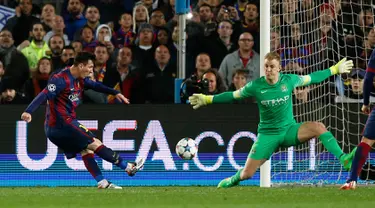 Duel panas terjadi di leg kedua 16 besar Liga Champions antara Barcelona FC dengan Manchester City di Stadion Camp Nou, Spanyol, Kamis (18/3/15). Barcelona menang 1-0 atas Manchester City. (Reuters/Carl Recine)