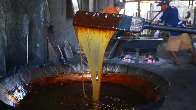 Melihat Produksi Dodol Betawi yang Menurun Selama Pandemi Covid-19