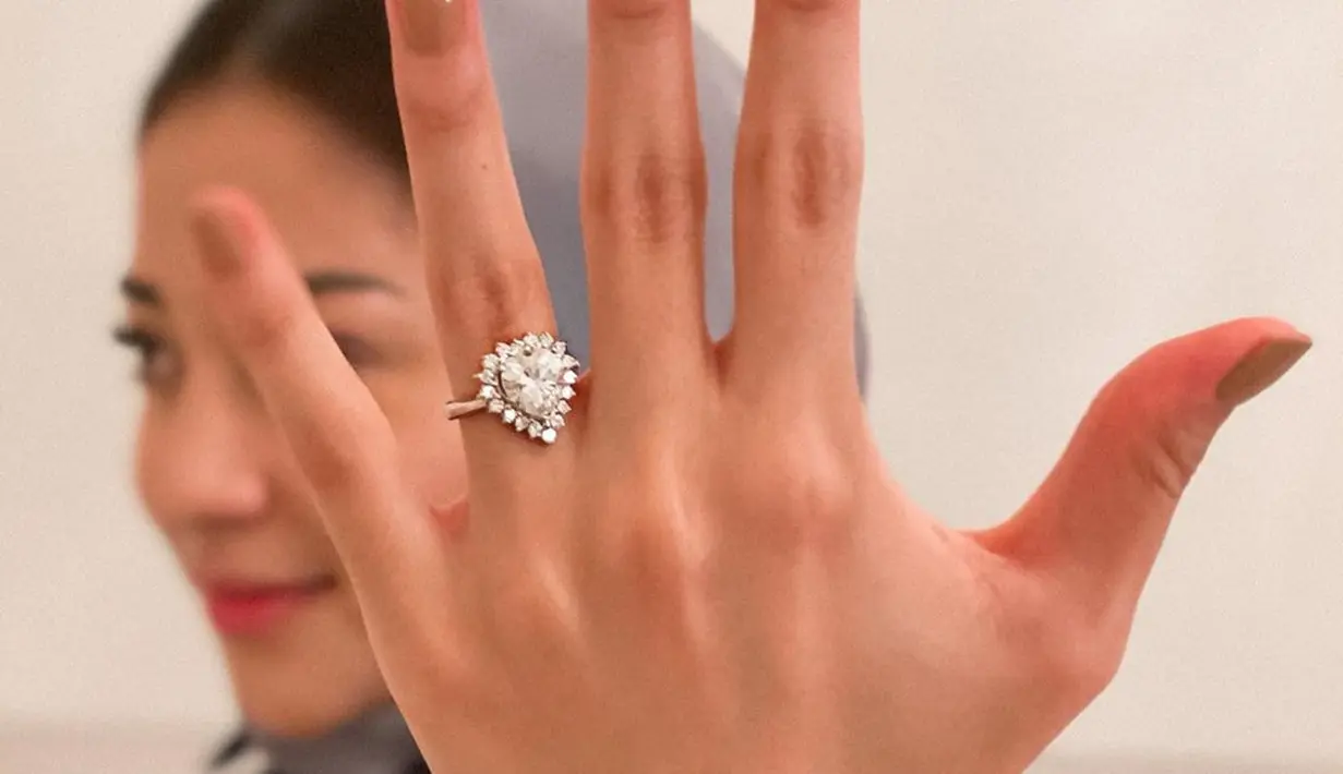 Nikita Willy (Instagram/indpriw)