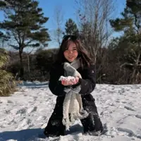 Liburan Gisel ke Jepang, potret memikat di tengah salju. (credit: instagram.com/gisel_la)