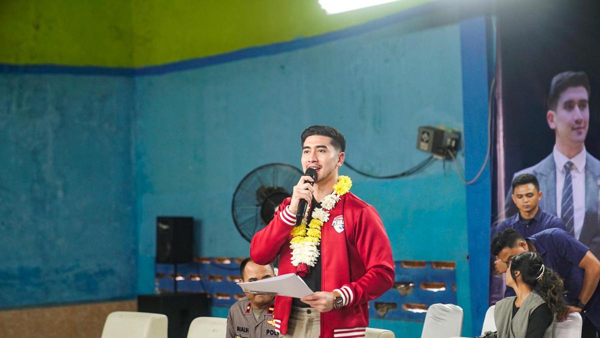 Potret Verrell Bramasta Buka Kejuaraan Tinju Bekasi, Sebut Kompetisi Sebagai Ruang Wujudkan Mimpi