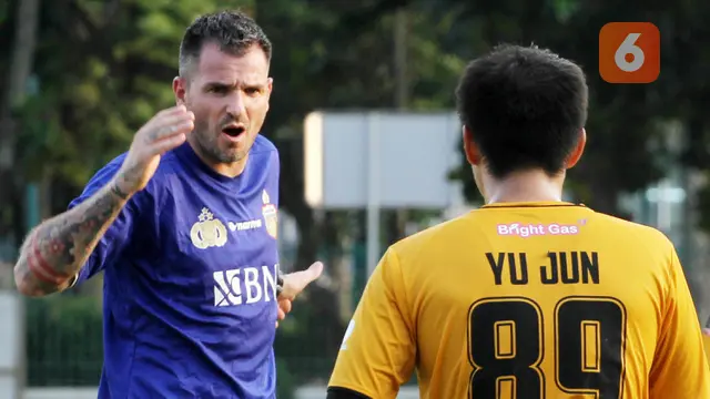 Pelatih Bhayangkara Fc, Simon McMenemy