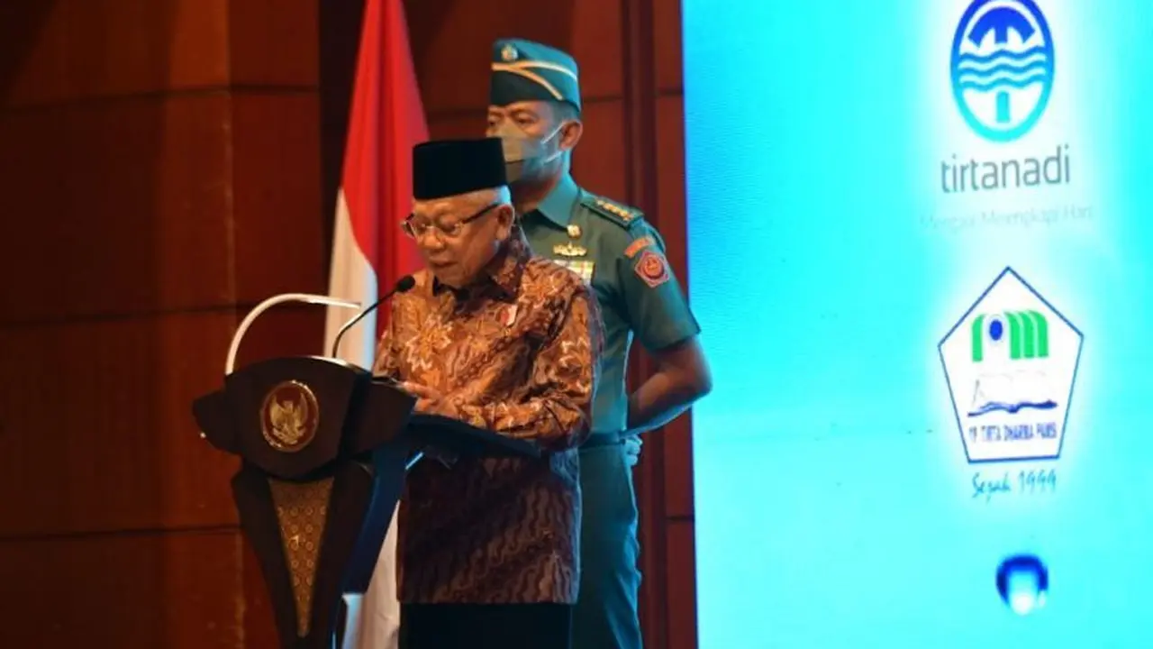 Dalam RPJMN 2020–2024, Pemerintah menargetkan 100% rumah tangga memiliki akses air minum layak pada 2024, termasuk 15% akses air minum aman, dan 30% akses air minum perpipaan.