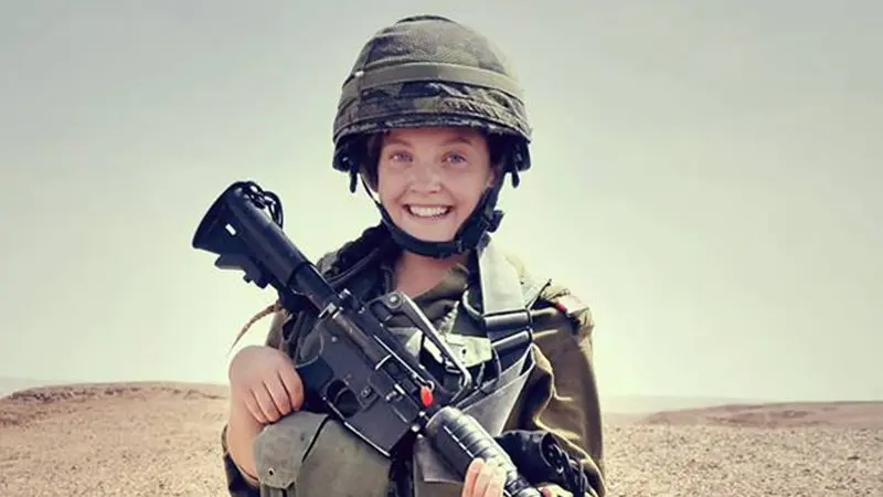 Foto tentara perempuan Israel ini beredar di dunia maya. Ia dituduh menembak Razan Najjar, benarkah?