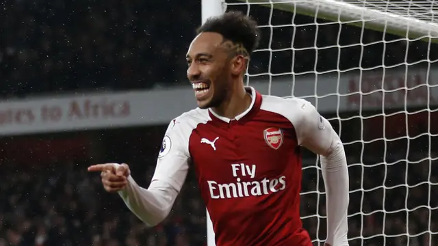 Selebrasi pemain Arsenal Pierre Emerick Aubameyang
