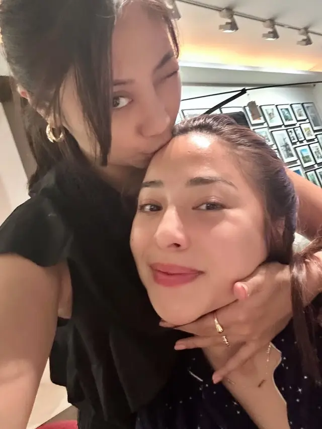 Nikita Willy Kembali Ke Indonesia setelah Enam Bulan di Amerika Serikat.