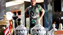 Citizen6, Cilandak: Komandan Korps Marinir Mayor Jendral TNI (Mar) M Alfan Baharudin memberikan apresiasi kepada  Kontingen Porwilbar Marinir yang telah menjadi Juara Umum Powilbar 2012 pada, Senin (18/6). (Pengirim: Marinir)