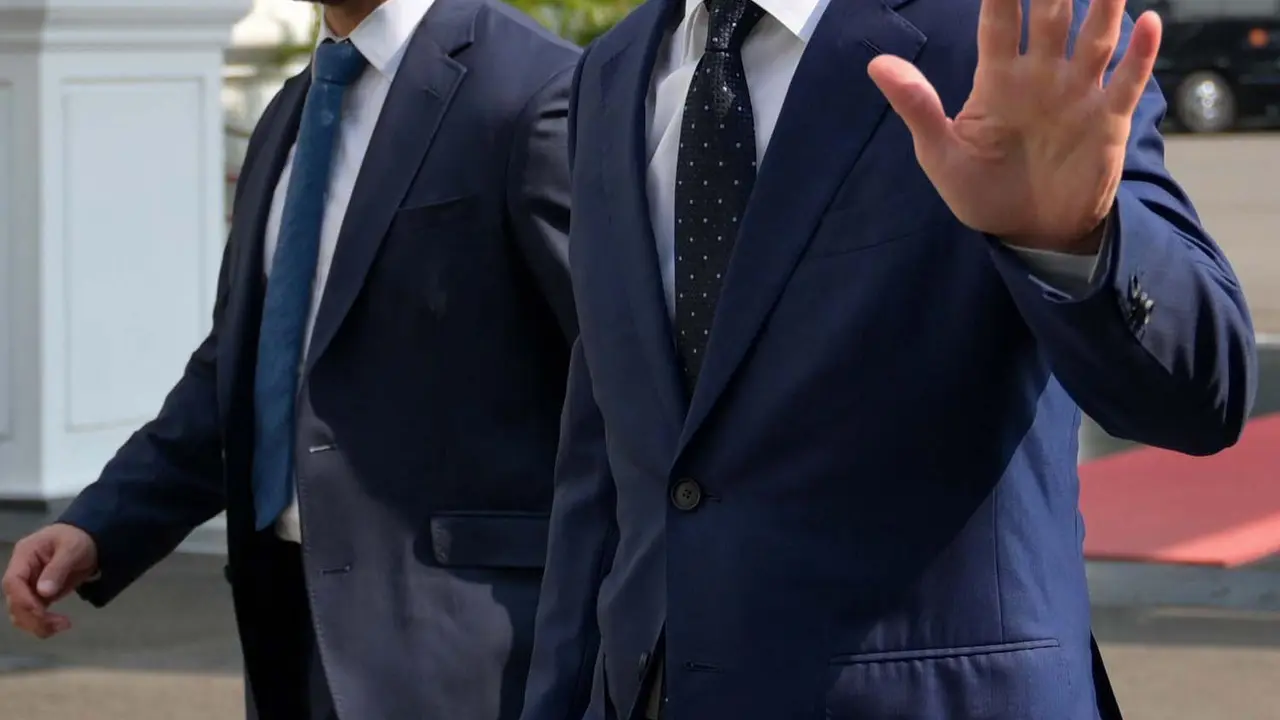 CEO Apple Tim Cook Datangi Istana Kepresidenan