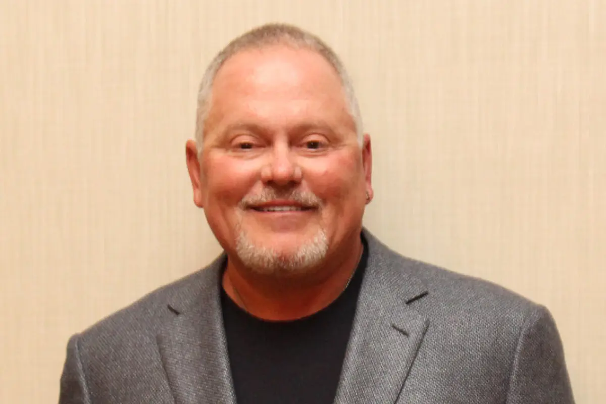 7 Hal yang Bisa Kamu Pelajari dari Miliarder GoDaddy, Bob Parsons