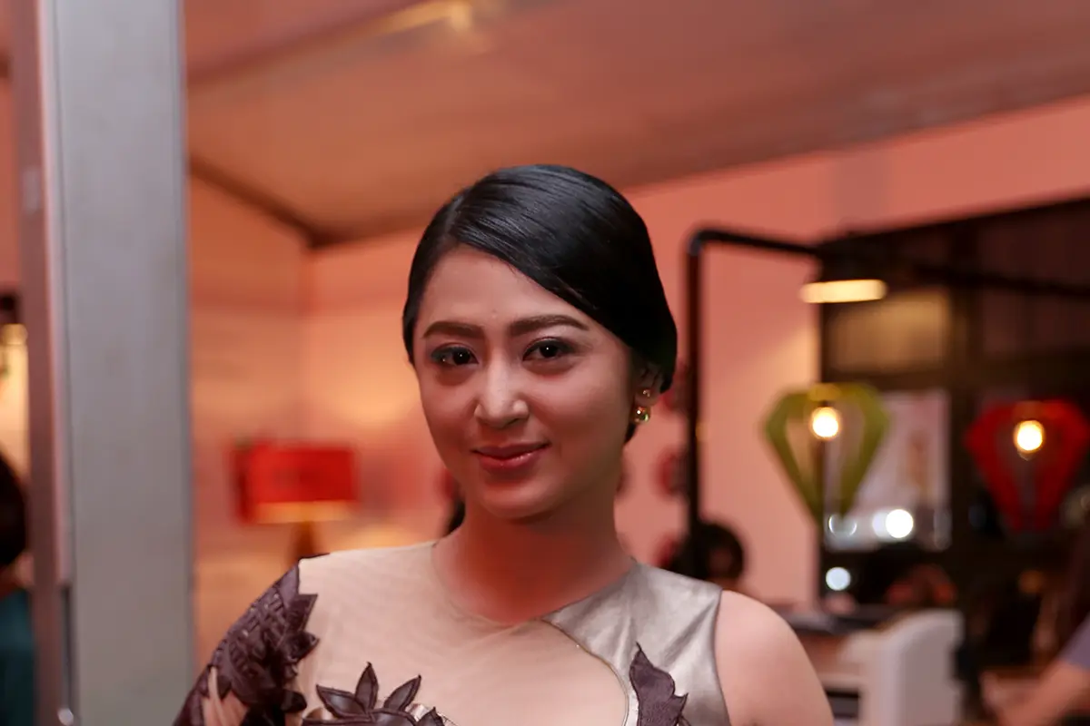 [Bintang] Dewi Perssik