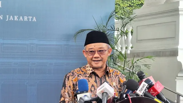 Menteri Pendidikan Dasar dan Menengah (Mendikdasmen) Abdul Mu'ti (Liputan6.com/Lizsa Egeham)