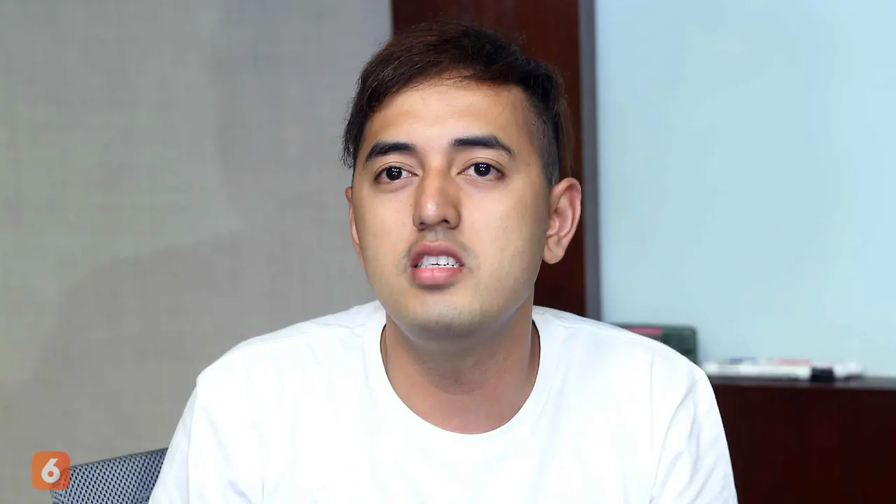 [Bintang] Ayah Meninggal Dunia, Kemal Palevi: Sampai Ketemu Lagi Pa