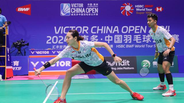 Dejan Ferdinansyah/Gloria Emanuelle Widjaja