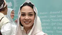 Gaya Sahur ala Andien, Makan Alpukat hingga Smoothie Dada Ayam
